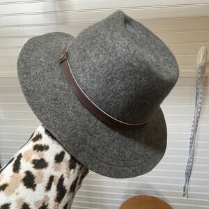 Sunday Afternoon Women’s 100% Wool Water Repellent Tessa Fedora Hat Size S/M
